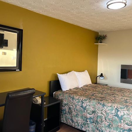 Old Mill Motel Blind River 外观 照片