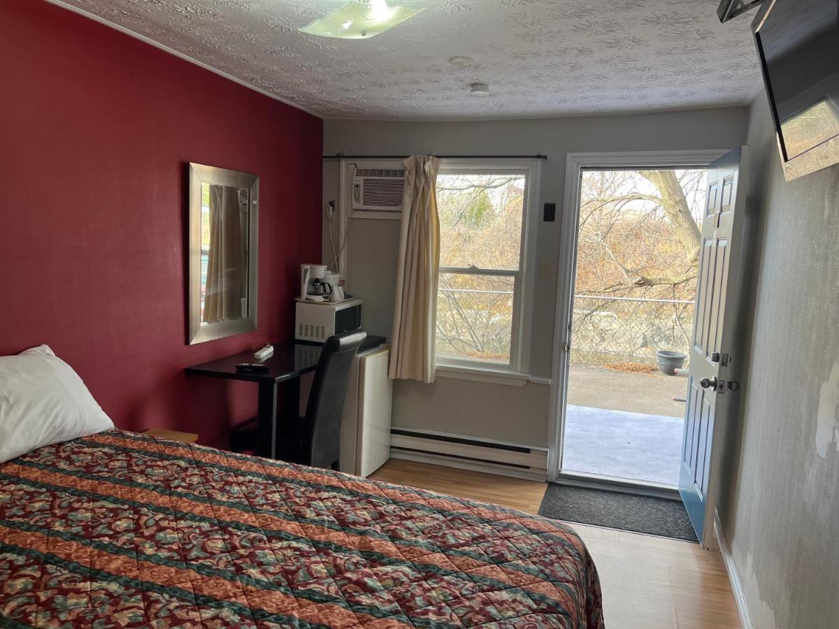 Old Mill Motel Blind River 外观 照片