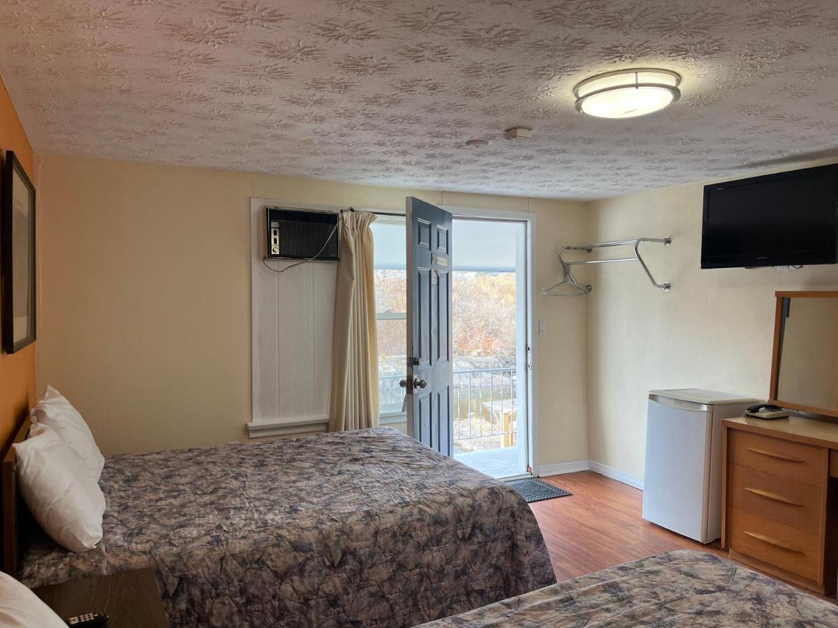 Old Mill Motel Blind River 外观 照片