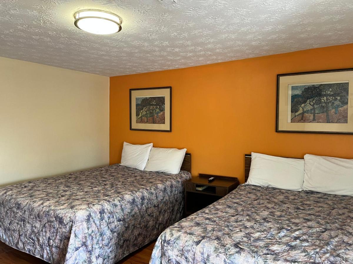 Old Mill Motel Blind River 外观 照片