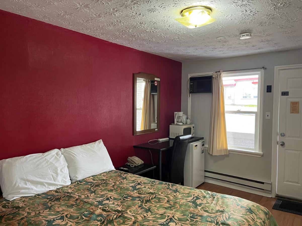Old Mill Motel Blind River 外观 照片