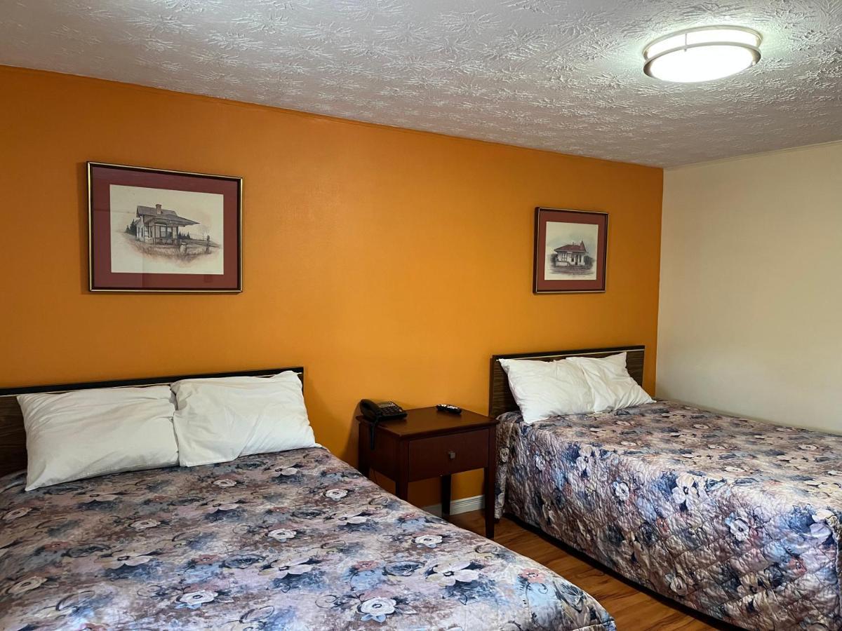 Old Mill Motel Blind River 外观 照片